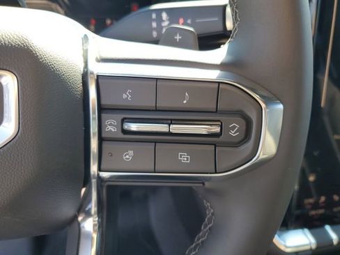 New 2026 GMC Yukon Elevation image 12