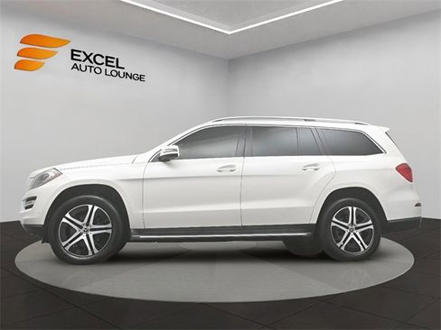 Used 2016 Mercedes-Benz GL 450 4MATIC w/ Premium I Package image 39