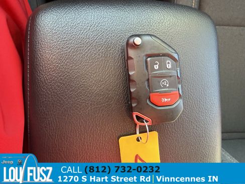 Used 2025 Jeep Wrangler Sport S w/ Convenience Group image 23