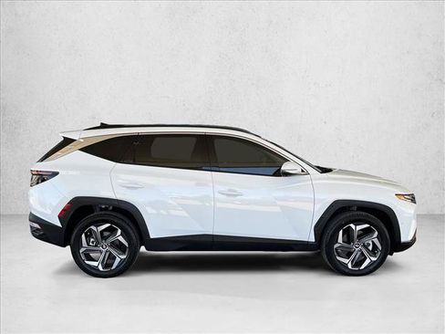 Used 2024 Hyundai Tucson Limited AWD/4WD image 4