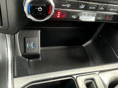 Used 2022 Ford F150 XLT w/ Equipment Group 302A High image 33