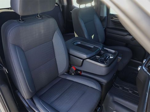 Used 2024 GMC Sierra 1500 Elevation image 32