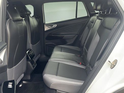 Used 2023 Volkswagen ID.4 Pro S RWD image 15