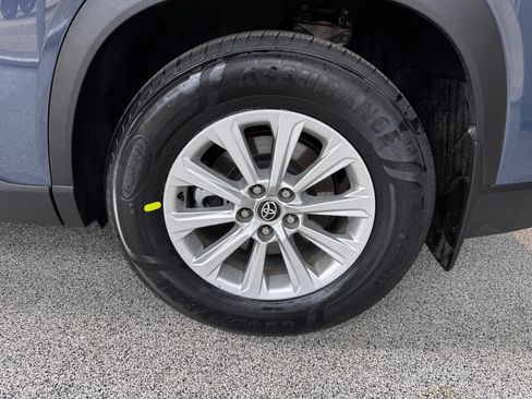 Certified 2024 Toyota Grand Highlander AWD Hybrid image 17