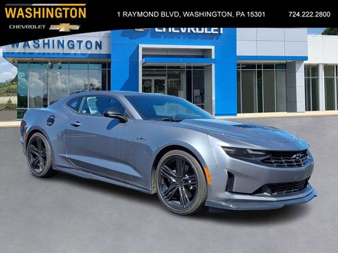 Used 2021 Chevrolet Camaro LT image 1