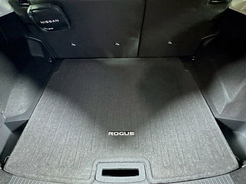 New 2026 Nissan Rogue SV image 25