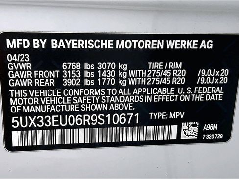 Used 2024 BMW X5 M60i w/ Climate Comfort Package image 34