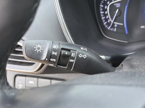 Used 2020 Hyundai Santa Fe Limited FWD image 22