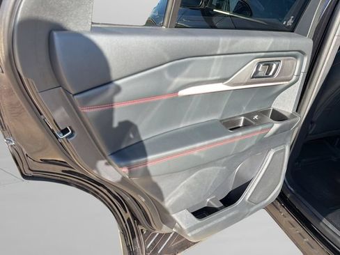 New 2025 Ford Explorer ST-Line w/ Premium Package RWD image 12