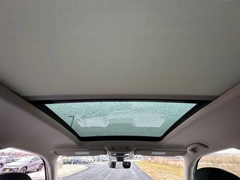 New 2026 Volkswagen Atlas SEL Premium R-Line image 30