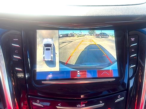 Used 2019 Cadillac Escalade Premium Luxury AWD/4WD image 10