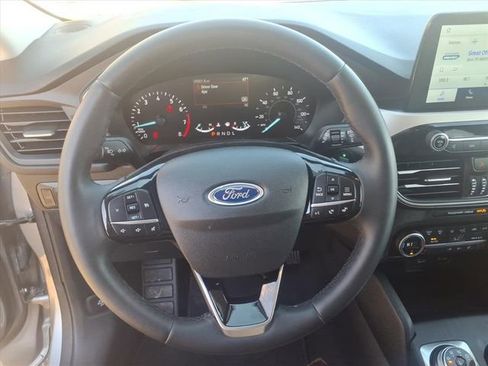 Used 2021 Ford Escape SE w/ Convenience Package image 18