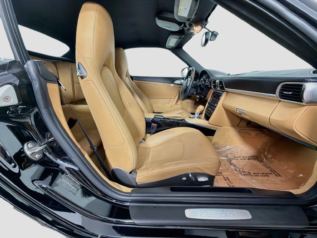 Used 2012 Porsche 911 Turbo AWD/4WD image 27