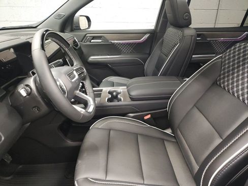 New 2026 GMC Acadia Denali w/ Super Cruise Package AWD/4WD image 24