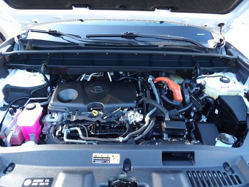 Used 2022 Toyota Highlander XLE image 28