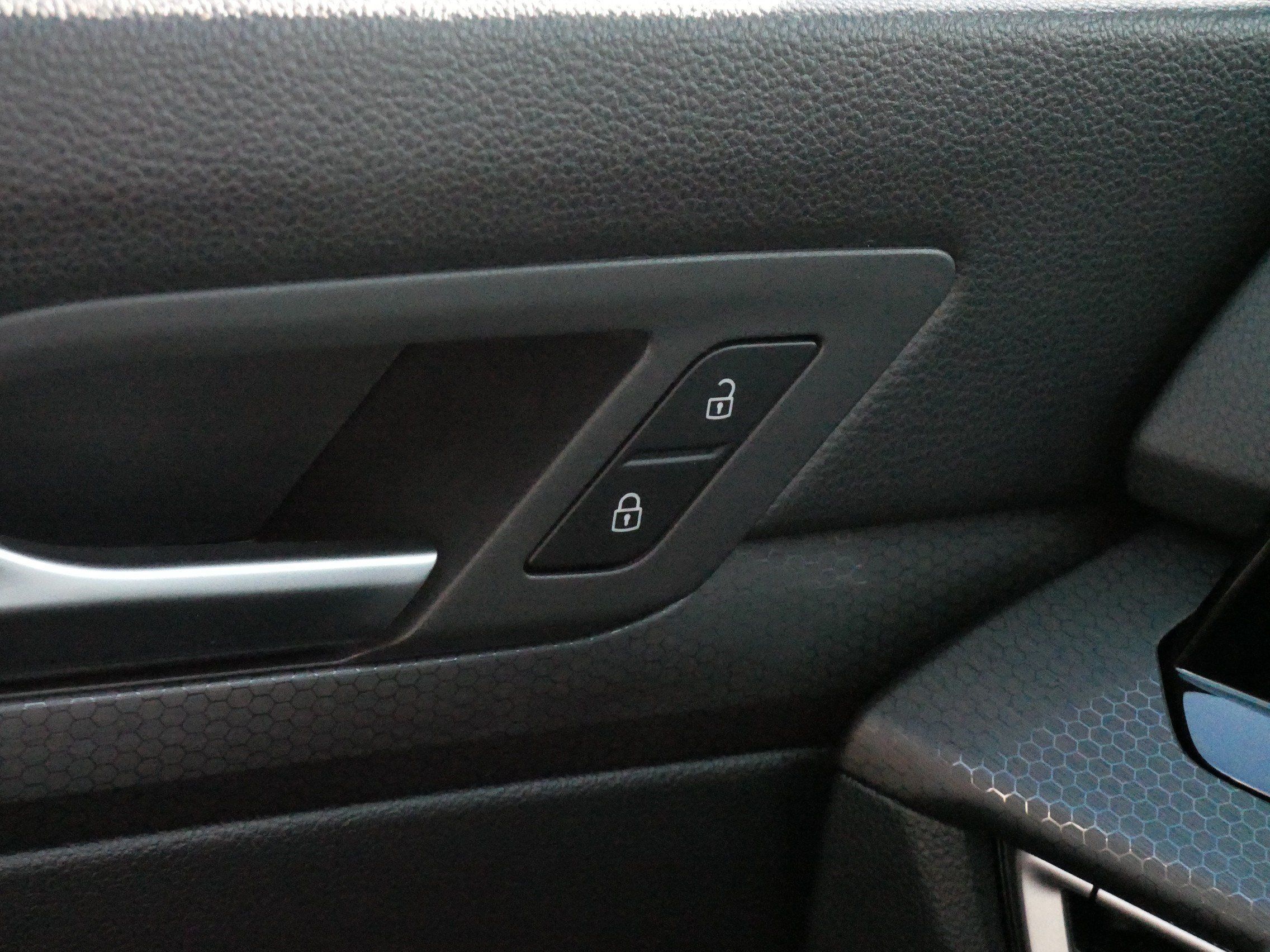 Certified 2024 Volkswagen GTI SE FWD image 23