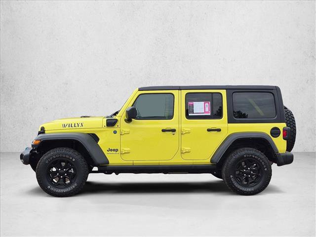 Used 2023 Jeep Wrangler Unlimited w/ Cold Weather Group AWD/4WD image 9