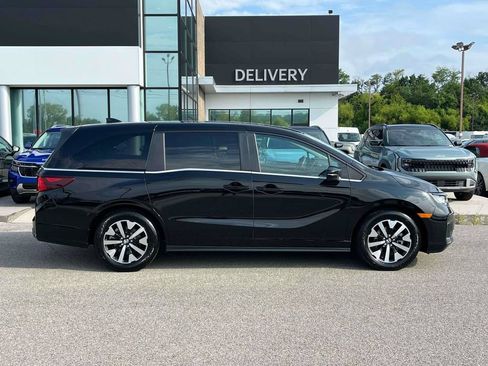 Used 2025 Honda Odyssey EX-L image 27