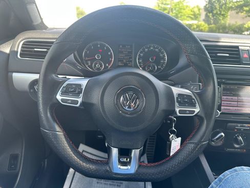 Used 2012 Volkswagen Jetta GLI Autobahn FWD image 23