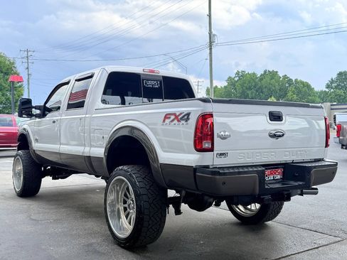 Used 2015 Ford F250 King Ranch w/ FX4 Off-Road Package AWD/4WD image 5