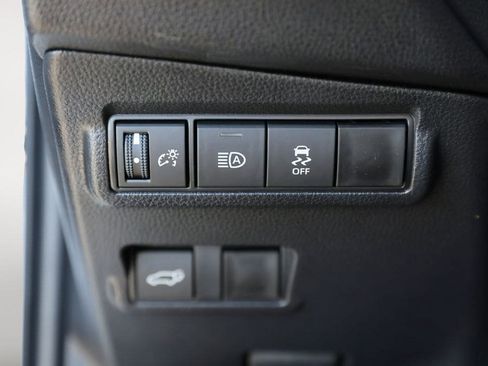 Certified 2026 Toyota Corolla Cross XLE w/ Convenience Package image 16