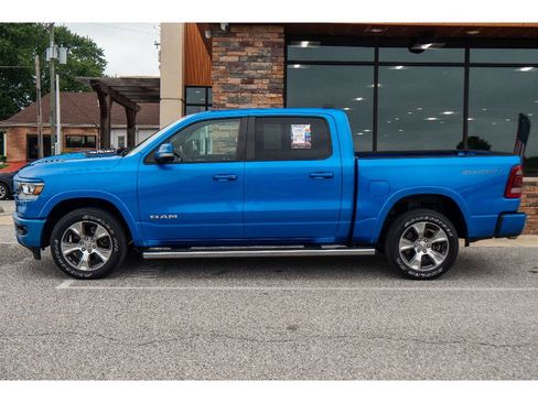 Used 2022 RAM 1500 Laramie AWD/4WD image 6