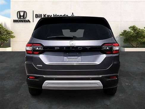 Certified 2023 Honda Pilot EX-L image 6
