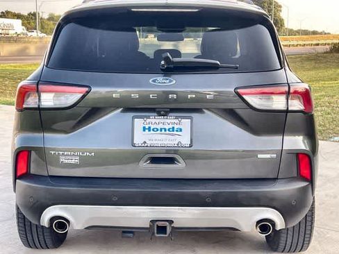 Used 2020 Ford Escape Titanium AWD/4WD image 6