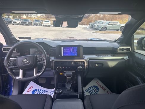 Used 2024 Toyota Tacoma SR5 image 22