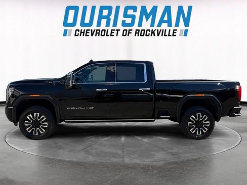 Used 2024 GMC Sierra 2500 Denali Ultimate w/ Max Trailering Package AWD/4WD image 3