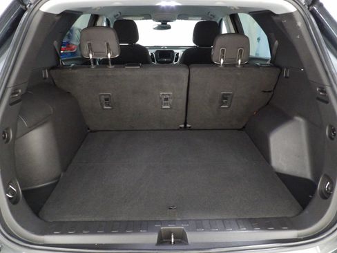 Used 2019 Chevrolet Equinox LS w/ LS Convenience Package FWD image 6
