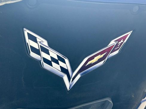 Used 2018 Chevrolet Corvette Stingray Coupe w/ 1LT image 50