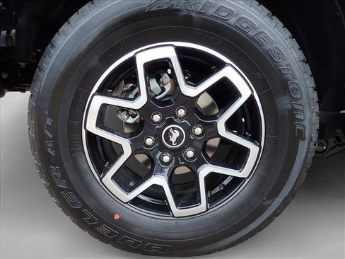 New 2026 Ford Bronco Outer Banks AWD/4WD image 7