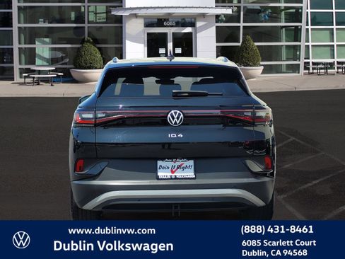Used 2021 Volkswagen ID.4 1st Edition image 5
