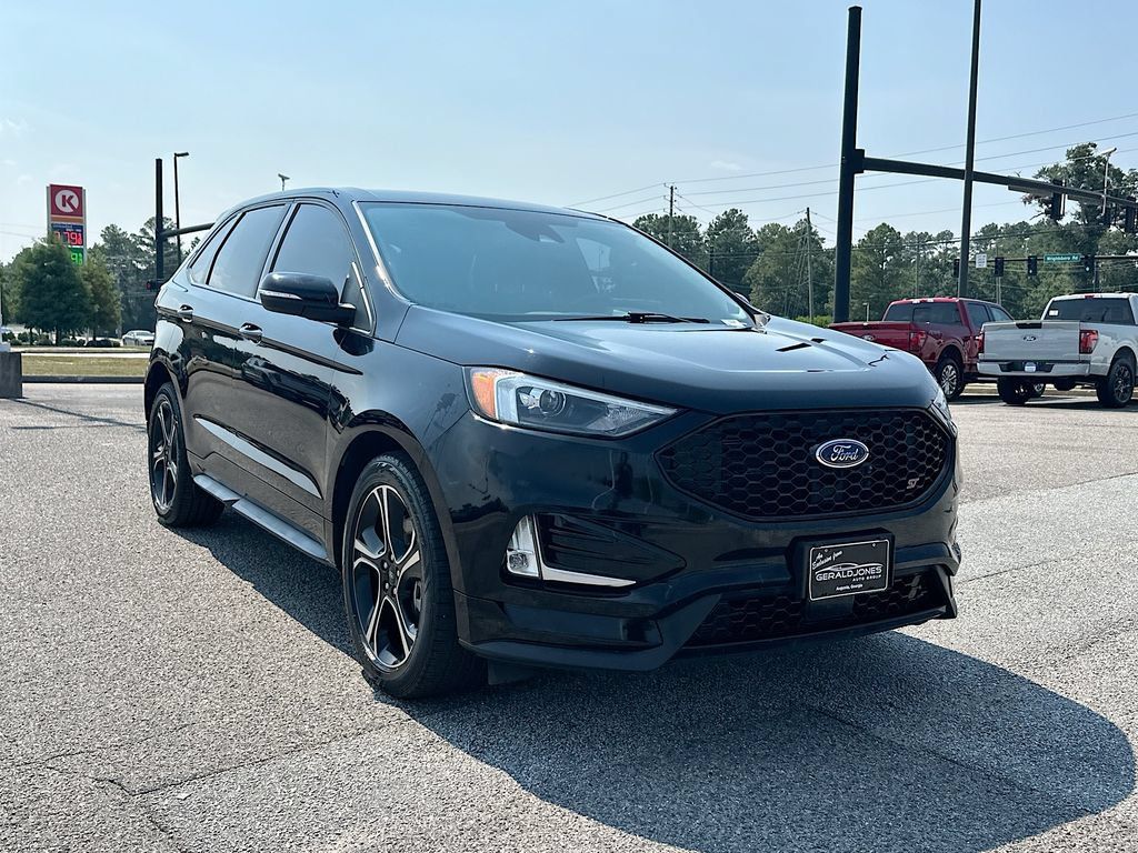 Used 2021 Ford Edge ST AWD/4WD image 2