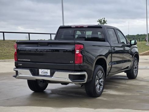 Used 2025 Chevrolet Silverado 1500 LT w/ Texas Edition Plus RWD image 8