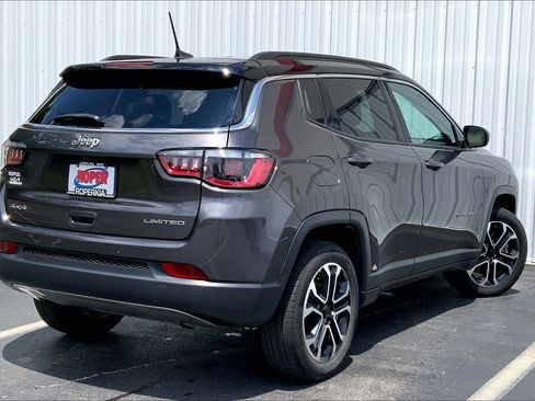 Used 2024 Jeep Compass Limited AWD/4WD image 11