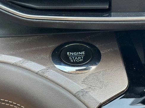 Used 2022 Ford Explorer Platinum w/ Equipment Group 601A image 23