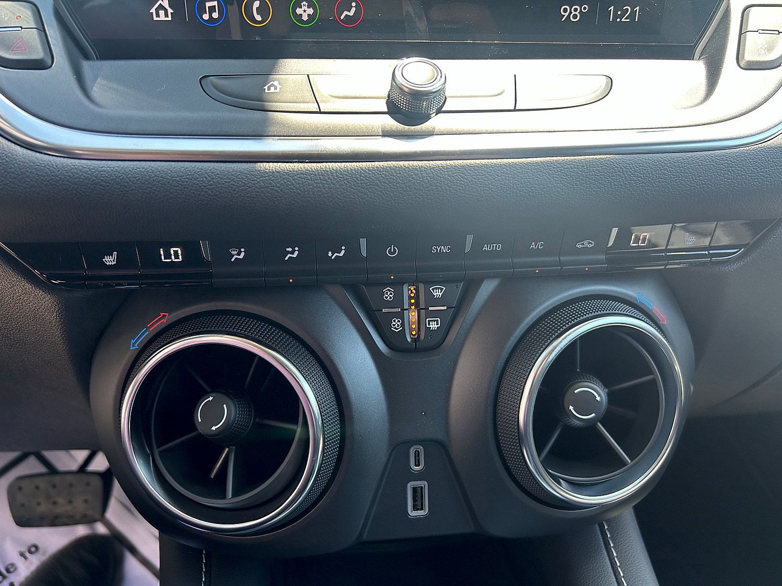 New 2026 Chevrolet Blazer LT FWD image 18
