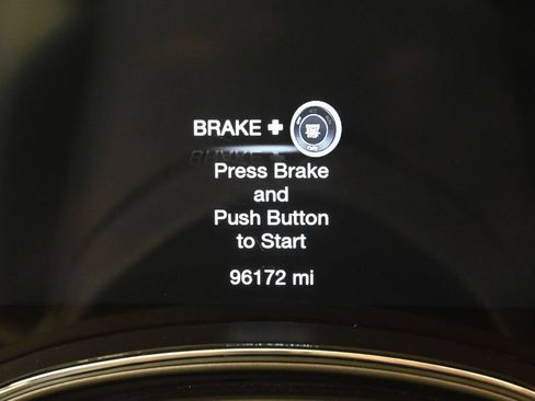 Used 2020 Jeep Grand Cherokee Altitude RWD image 5