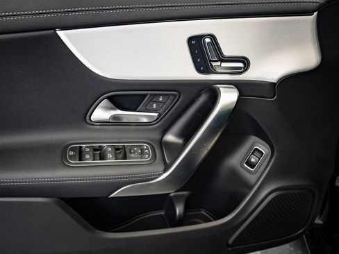 Certified 2025 Mercedes-Benz CLA 250 4MATIC image 24