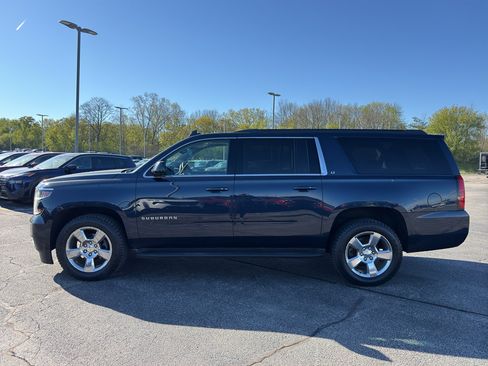 Used 2017 Chevrolet Suburban LT AWD/4WD image 6