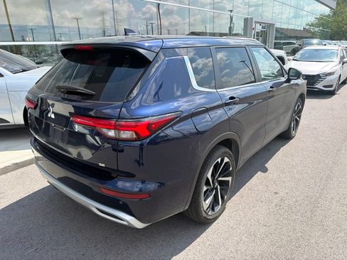 Used 2024 Mitsubishi Outlander SE FWD image 6