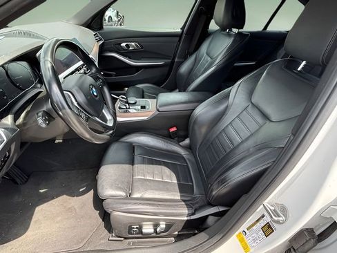 Used 2021 BMW 330i Sedan w/ Convenience Package image 13