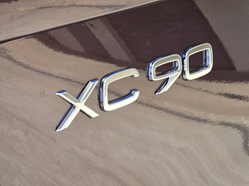 New 2026 Volvo XC90 B6 Ultra image 13