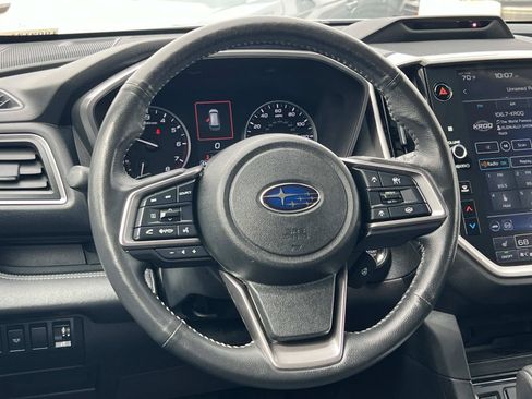 Used 2023 Subaru Ascent Limited w/ Technology Package AWD/4WD image 8