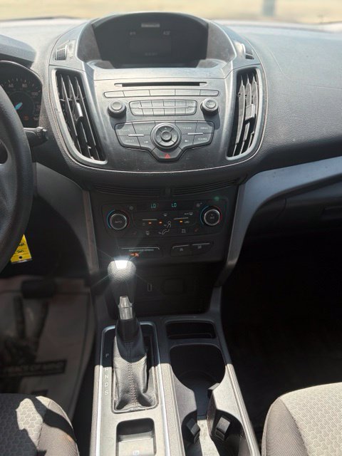 Used 2017 Ford Escape SE w/ SE Cold Weather Package AWD/4WD image 27