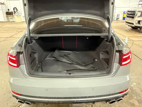 Used 2019 Audi S4 Premium Plus w/ Premium Plus Package image 26