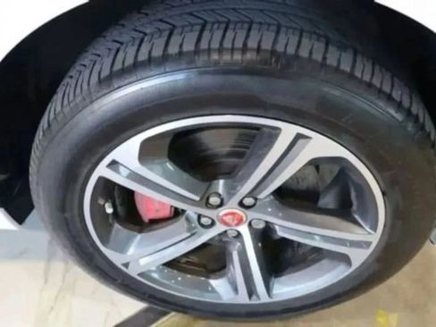 Used 2020 Jaguar F-PACE S image 49