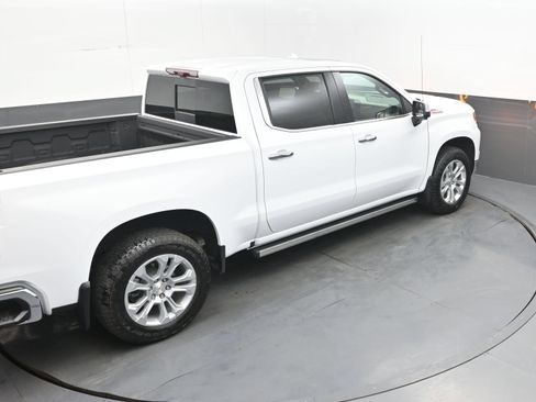 Used 2025 Chevrolet Silverado 1500 LTZ w/ LTZ Premium Package AWD/4WD image 33